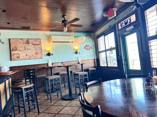 Latitude 35 Bar & Grill photo 4